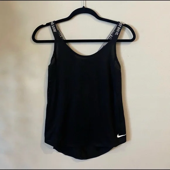 Nike gray and black athletic tank tops - Picture 2 of 10